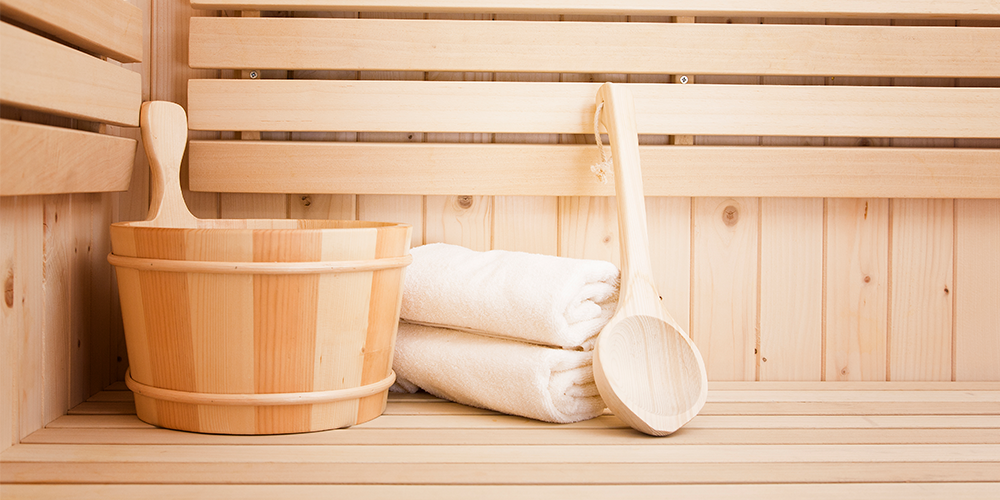 Essential sauna bucket and ladle for your spa